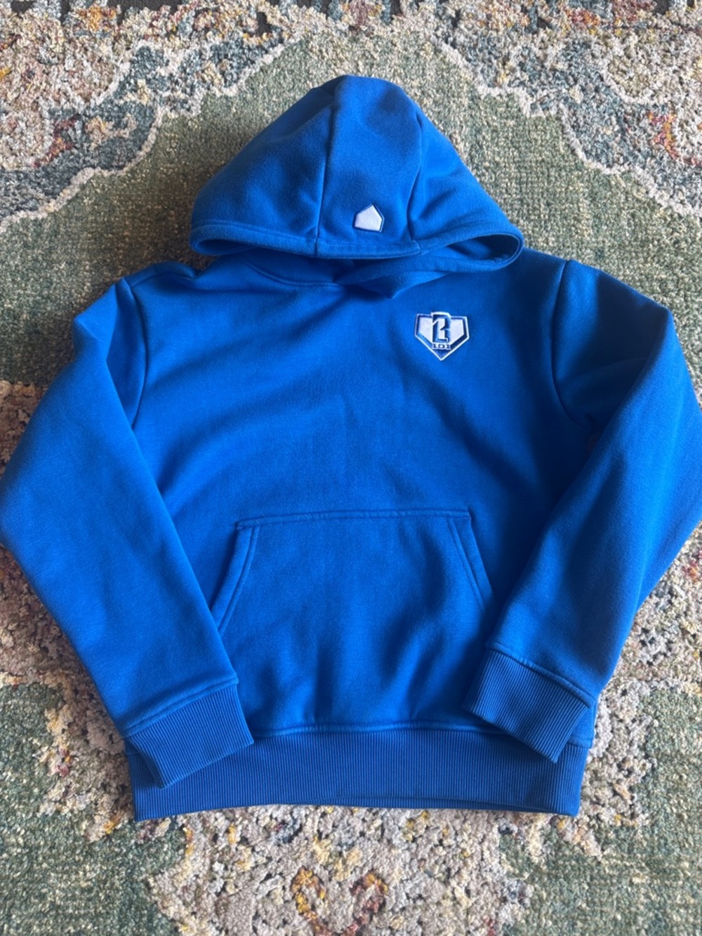 BASEBALL LIFESTYLE 101 BASELINE BOYS HOODIE IN SZ YS…WORN/WASHED ONE TIME!